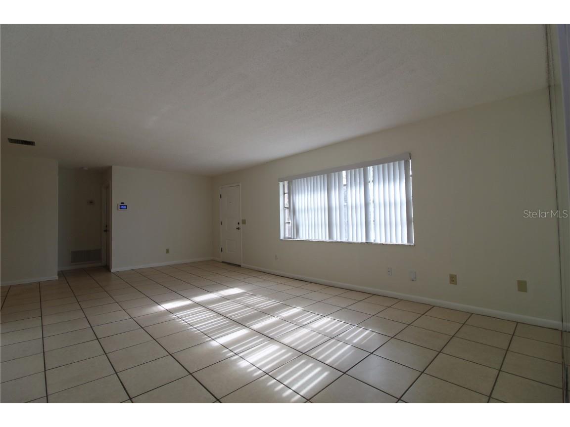 932 N Fairbairn Drive Deltona FL 32725 O6352413 image8