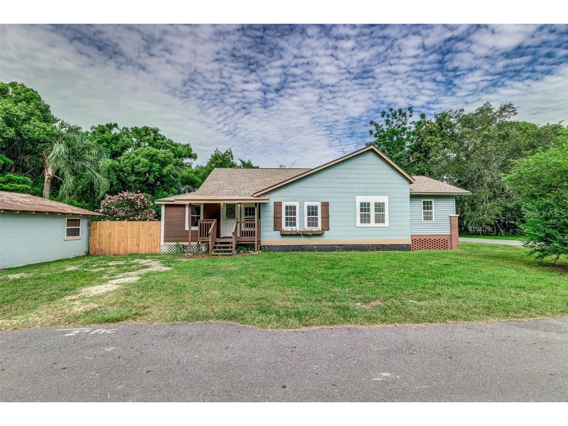 932 Oak Lane Lakeland FL 33811 P4931330 image1