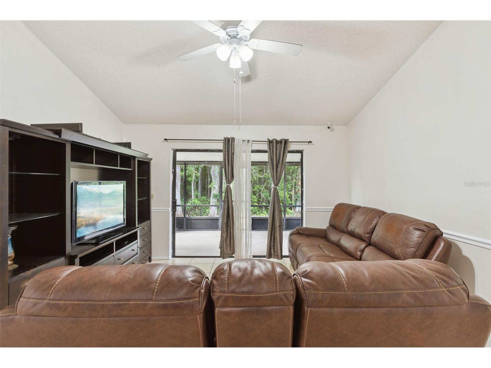 932 Ocala Woods Lane Orlando FL 32824 O6400176 image8