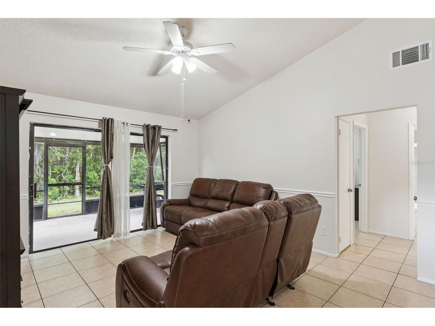 932 Ocala Woods Lane Orlando FL 32824 O6400176 image9