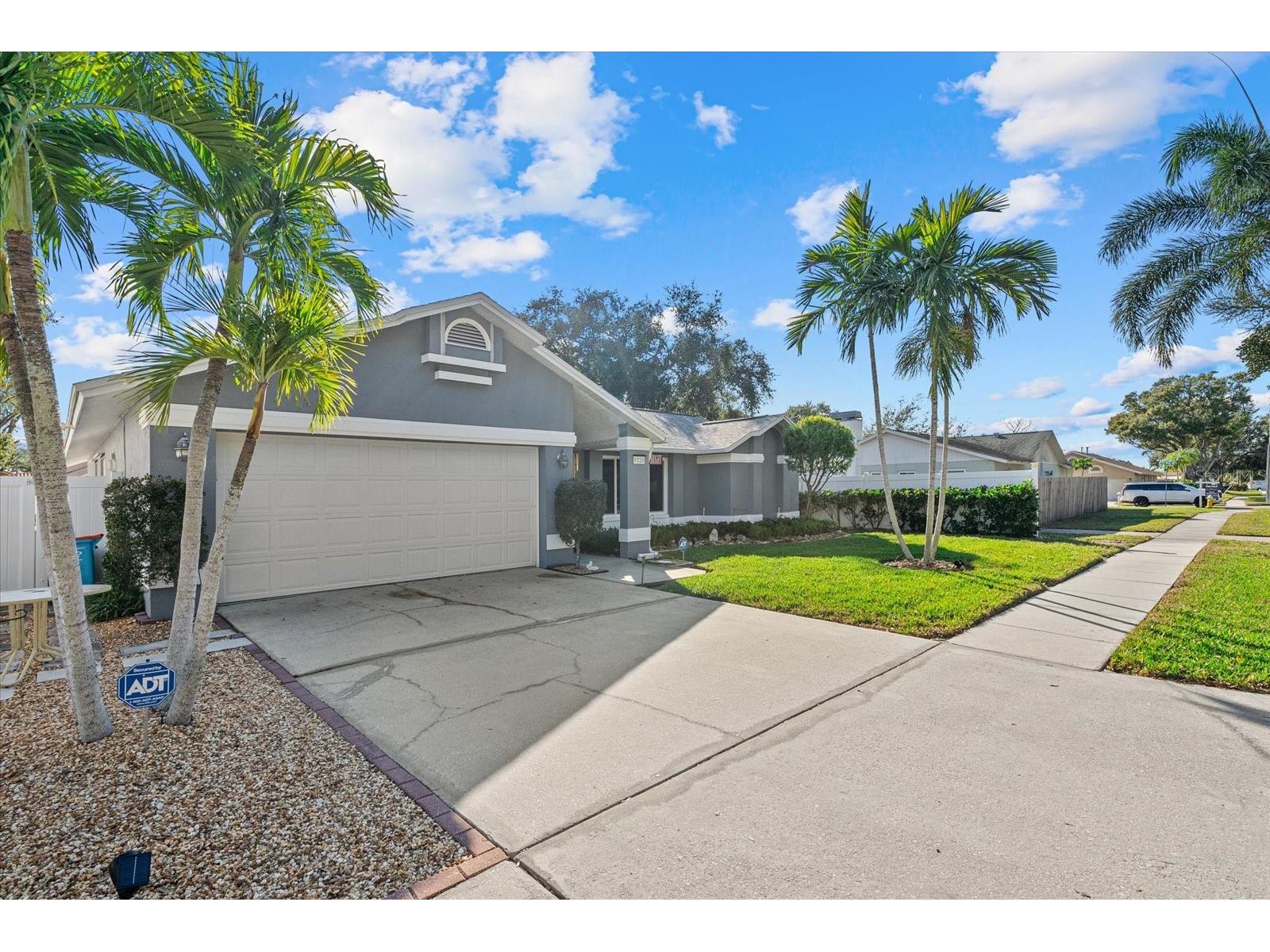 9320 126th Avenue Largo FL 33773 A4677605 image2