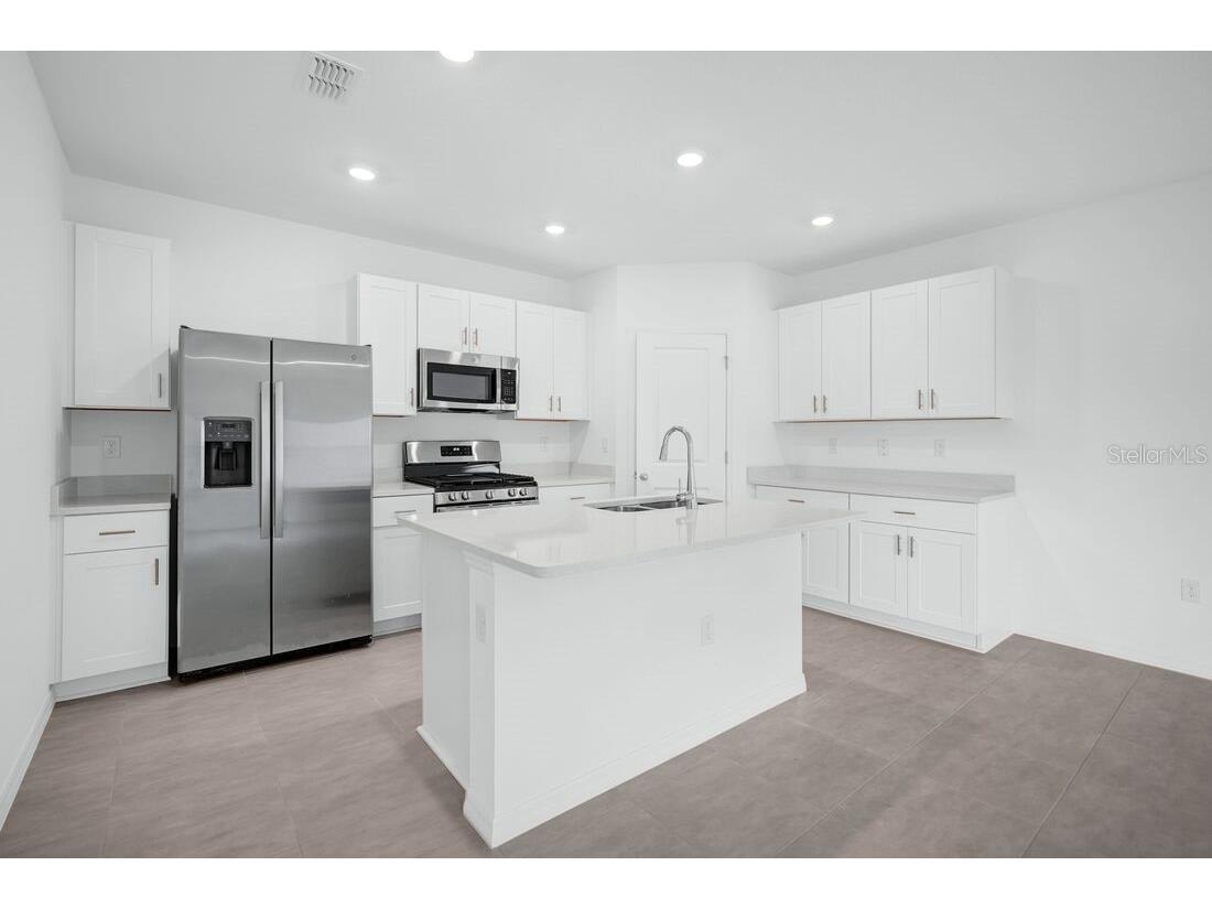 9320 Chiswell Trail Palmetto FL 34221 TB8464655 image30