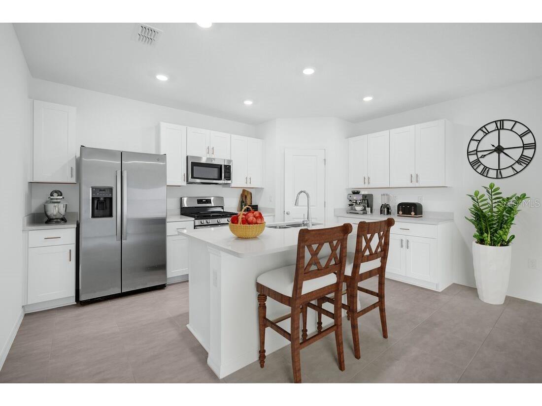 9320 Chiswell Trail Palmetto FL 34221 TB8464655 image6