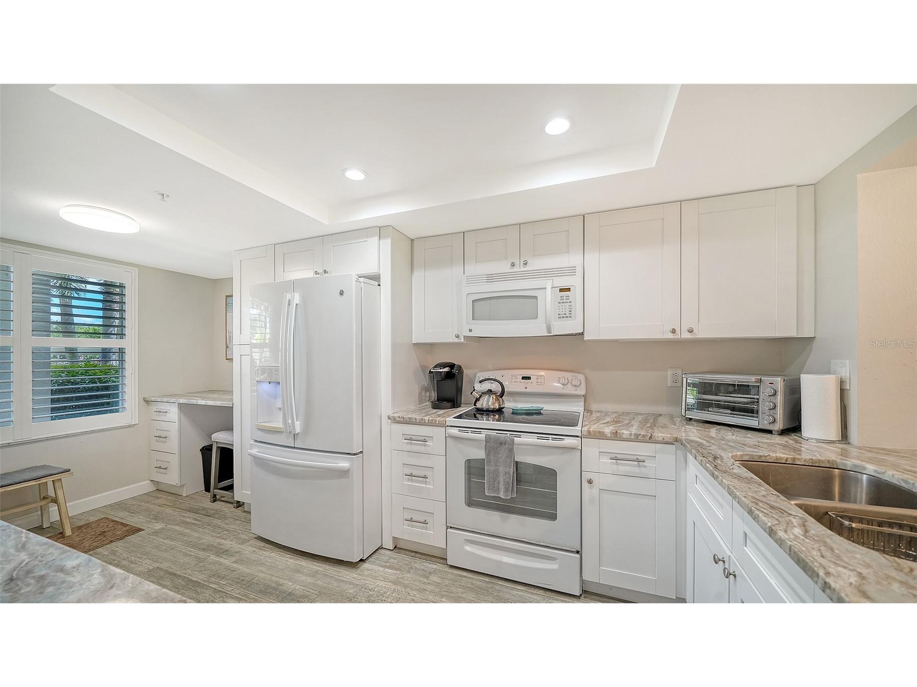 9320 Clubside Circle #2106 Sarasota FL 34238 A4689131 image12