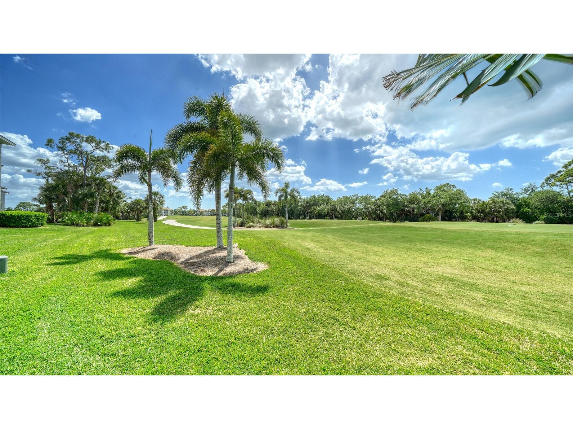 9320 Clubside Circle #2106 Sarasota FL 34238 A4689131 image25