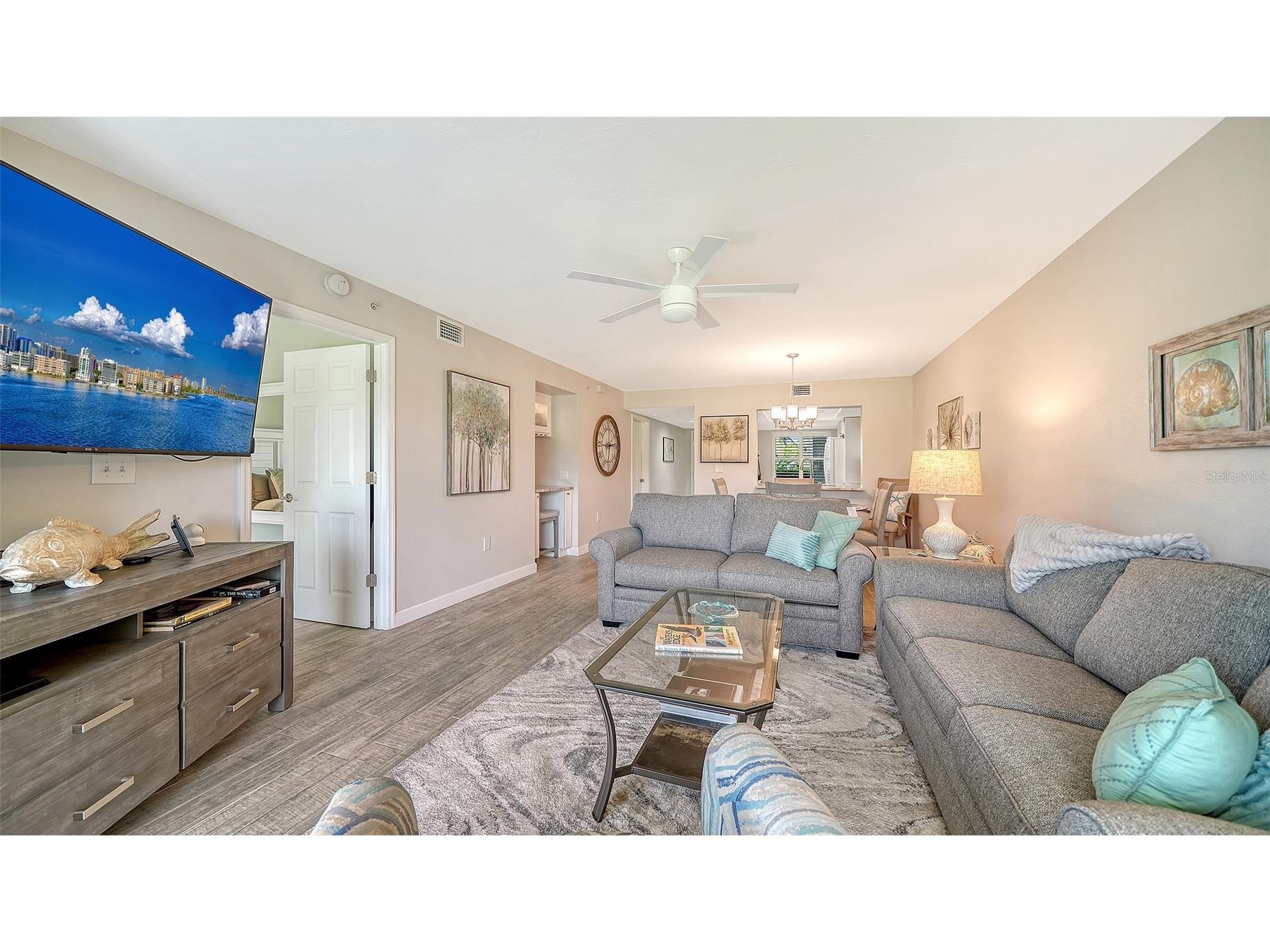 9320 Clubside Circle #2106 Sarasota FL 34238 A4689131 image9