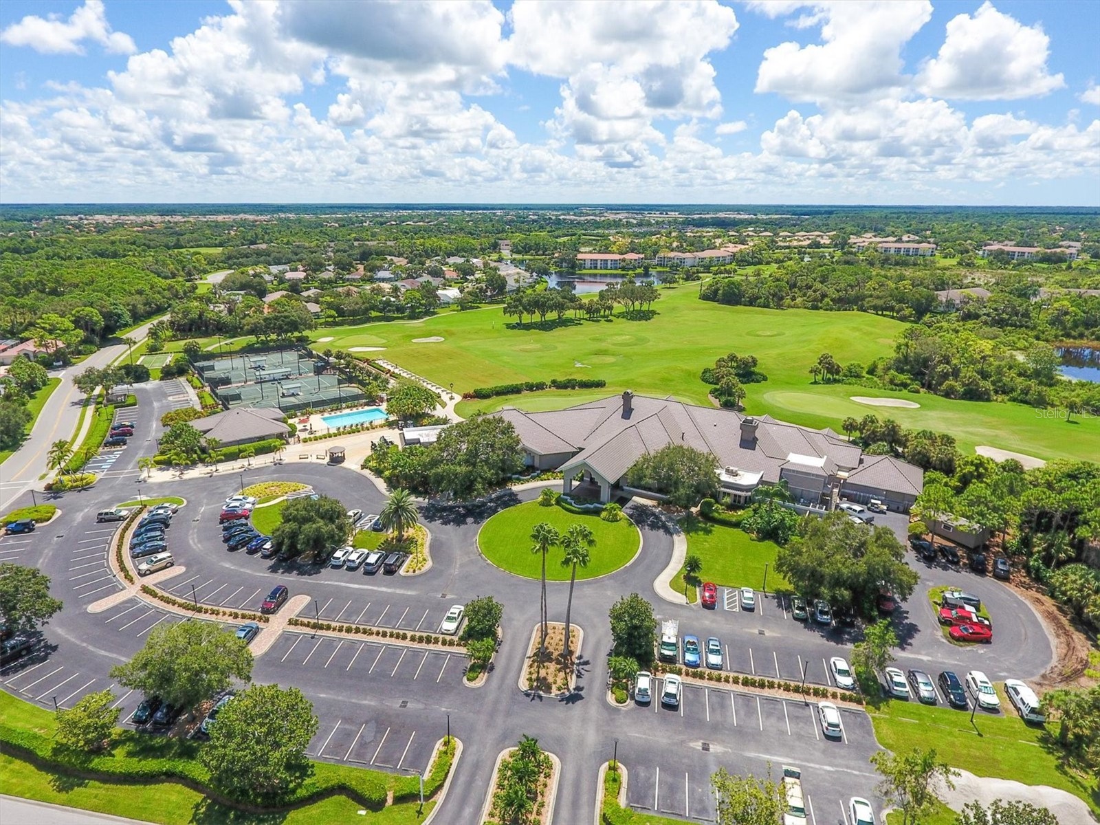 9320 Clubside Circle #2108 Sarasota FL 34238 A4688391 image39