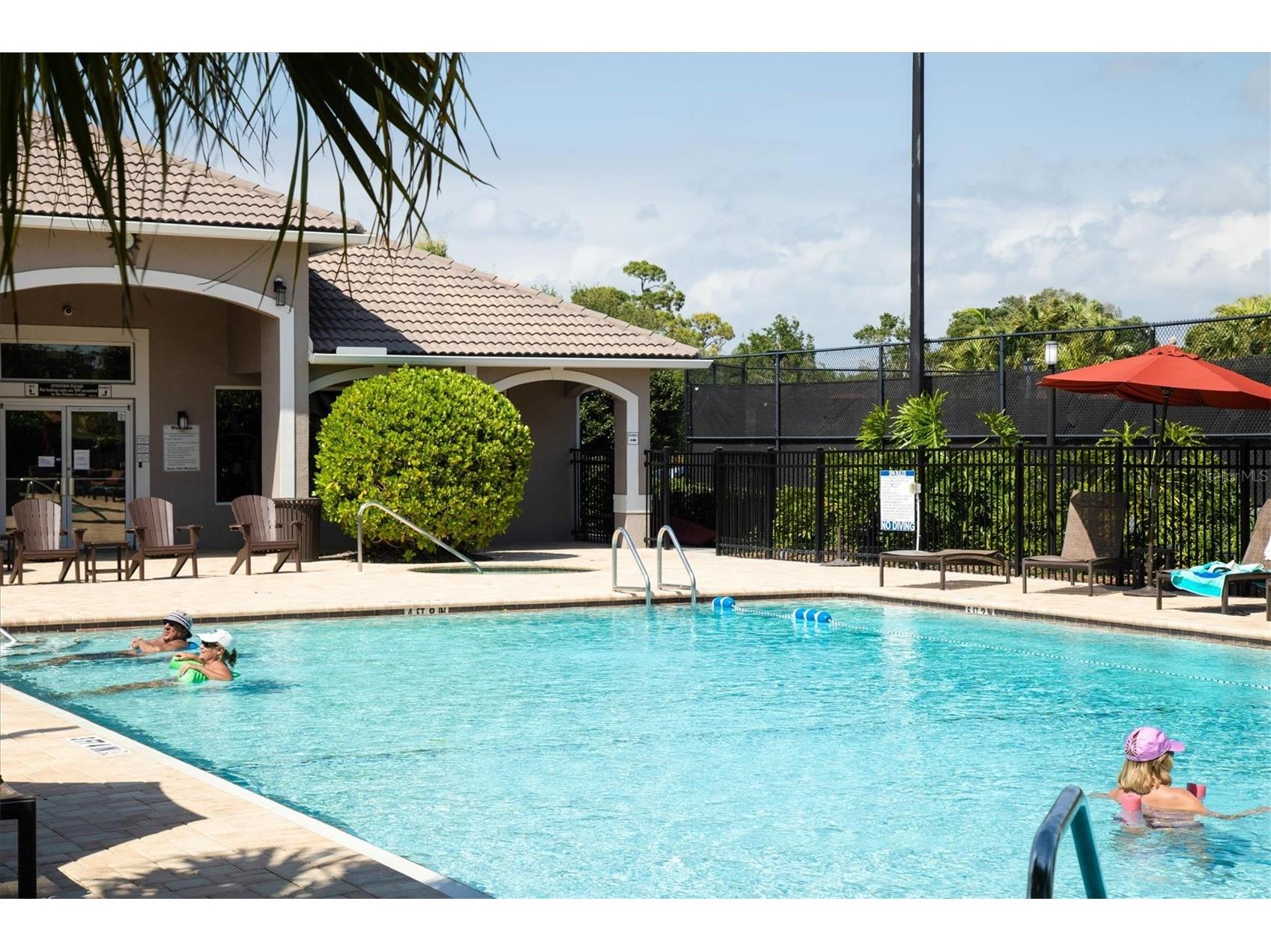 9320 Clubside Circle #2108 Sarasota FL 34238 A4688391 image48