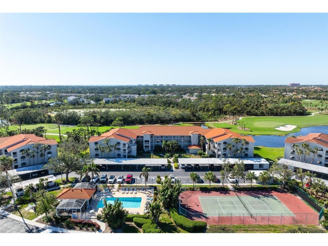 9320 Clubside Circle #2205 Sarasota FL 34238 A4640358 image1