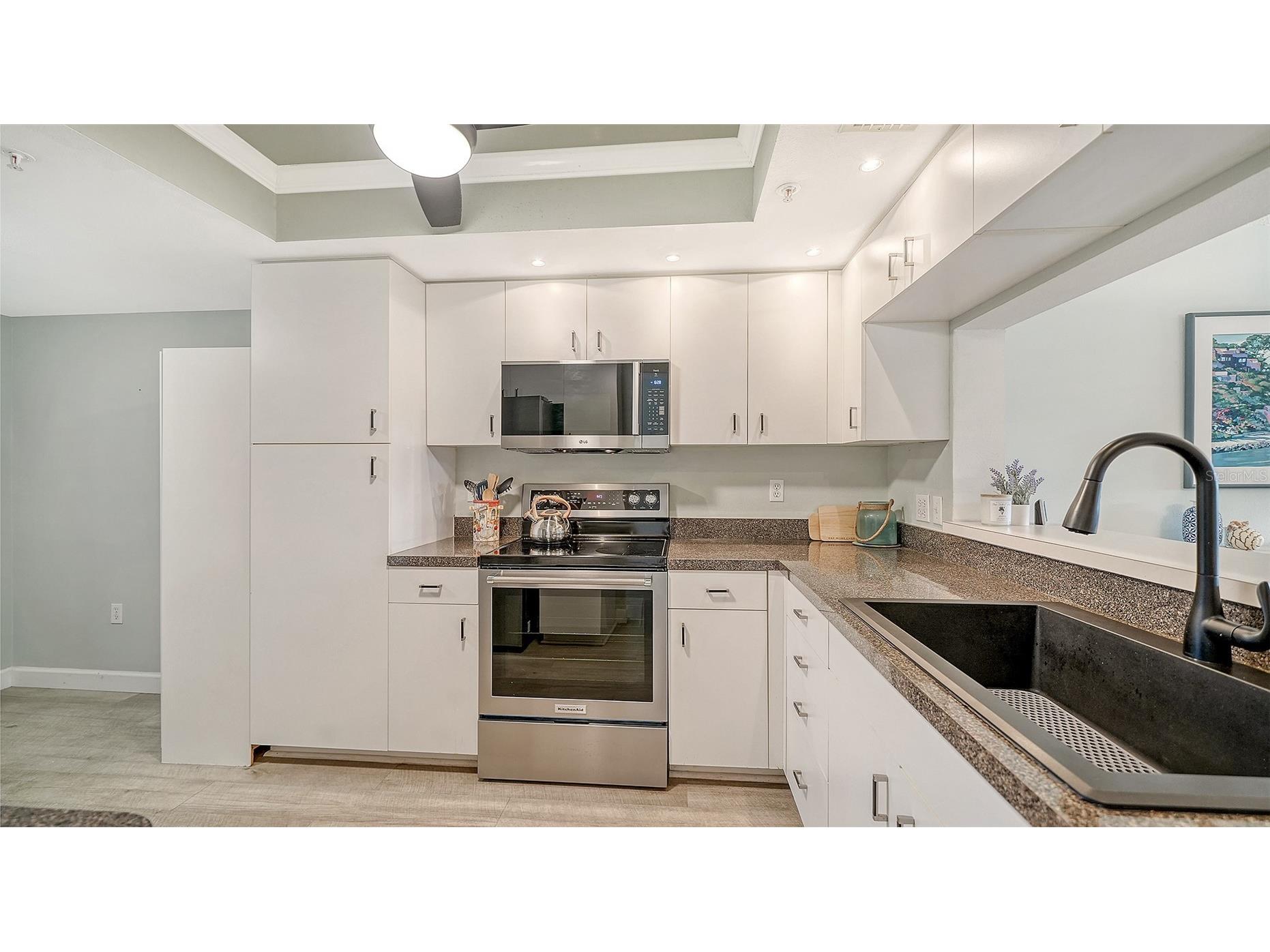 9320 Clubside Circle #2205 Sarasota FL 34238 A4700596 image13