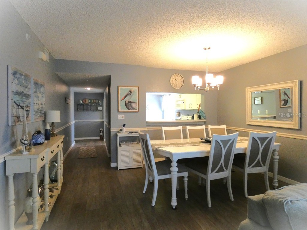 9320 Clubside Circle #2208 Sarasota FL 34238 A4662736 image10