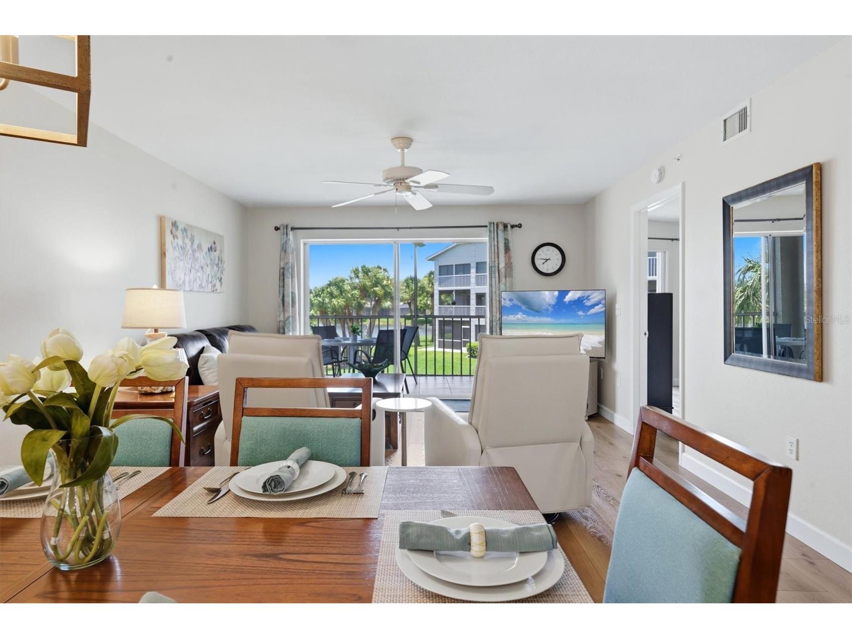 9320 Clubside Circle #2209 Sarasota FL 34238 A4695689 image16