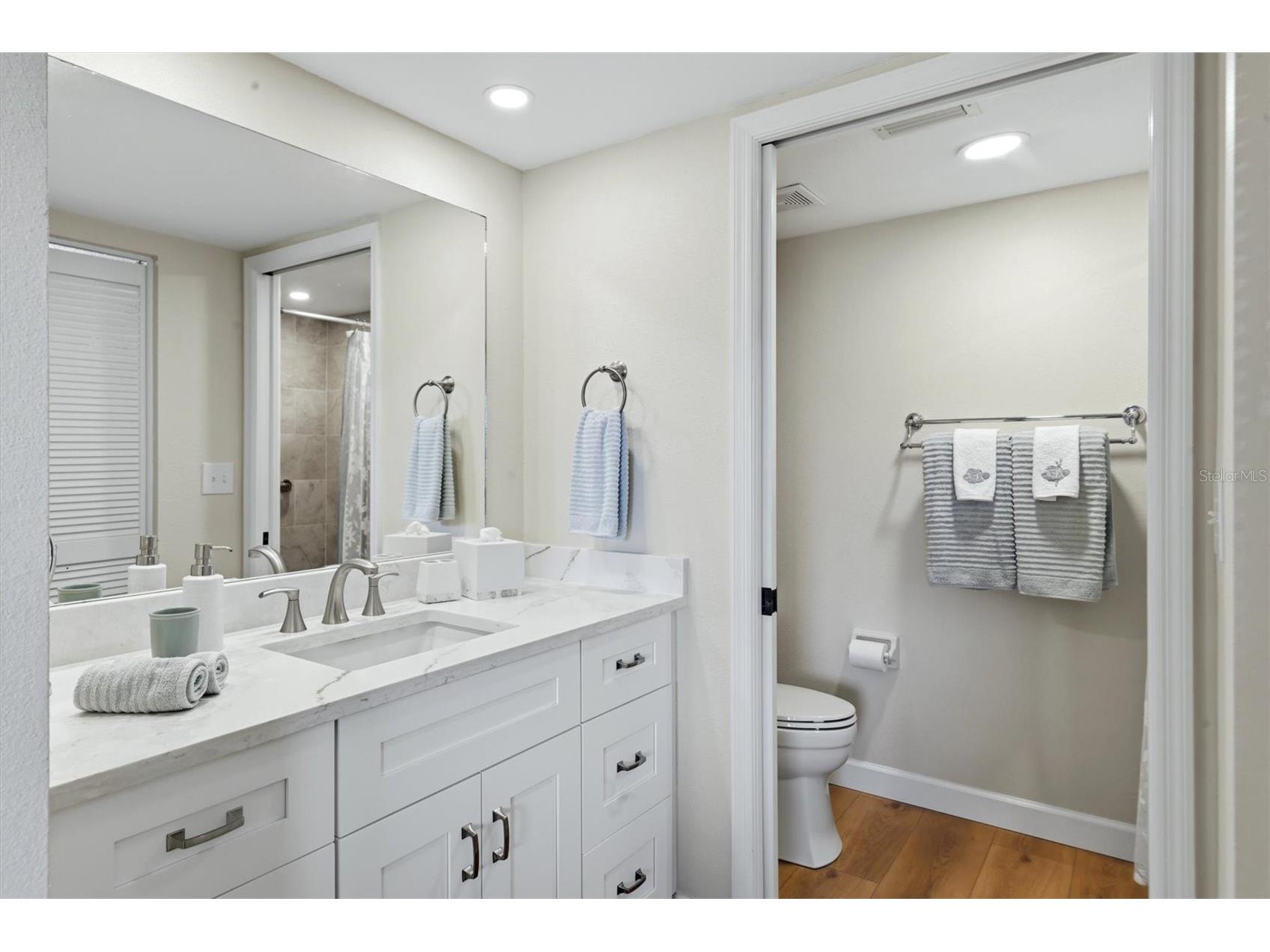 9320 Clubside Circle #2209 Sarasota FL 34238 A4695689 image22