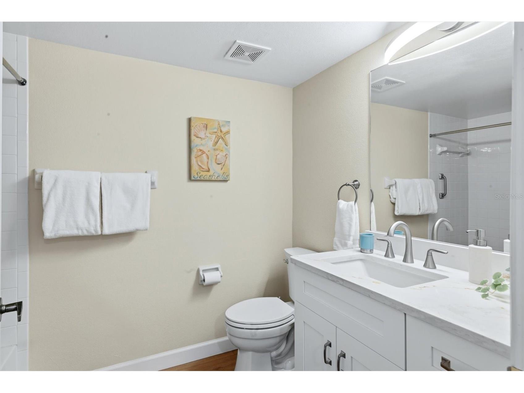 9320 Clubside Circle #2209 Sarasota FL 34238 A4695689 image25