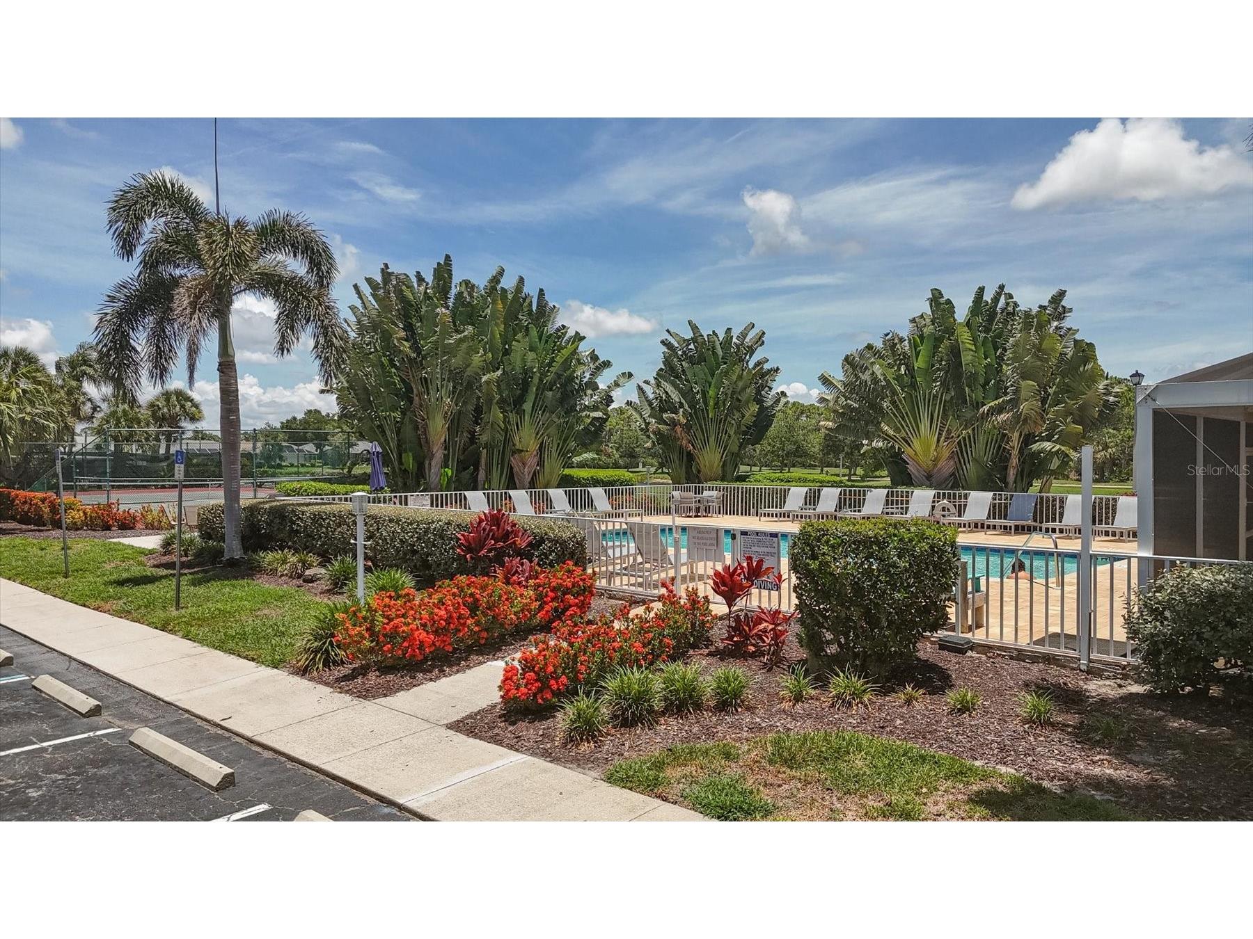 9320 Clubside Circle #2209 Sarasota FL 34238 A4695689 image34
