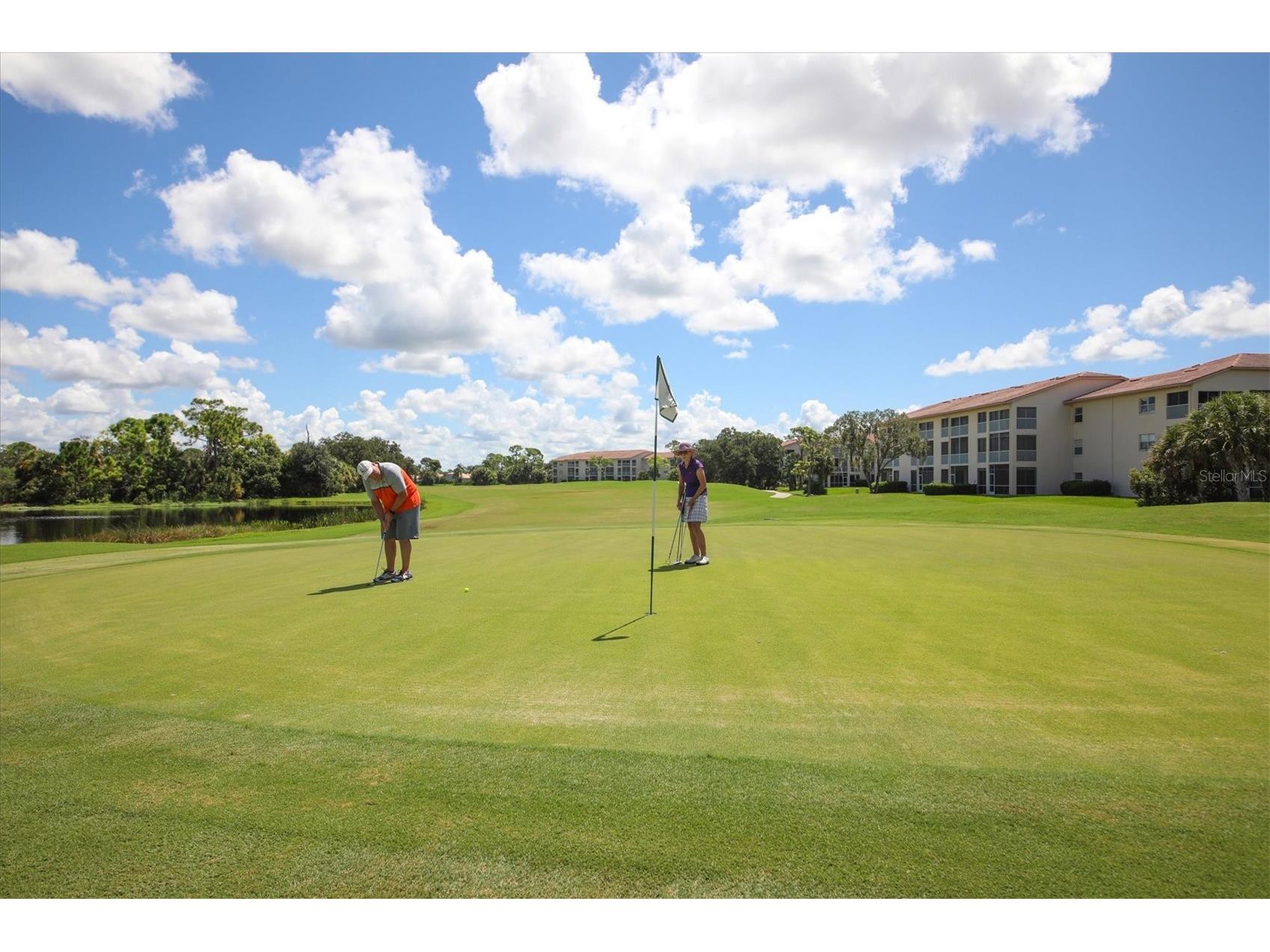 9320 Clubside Circle #2209 Sarasota FL 34238 A4695689 image59