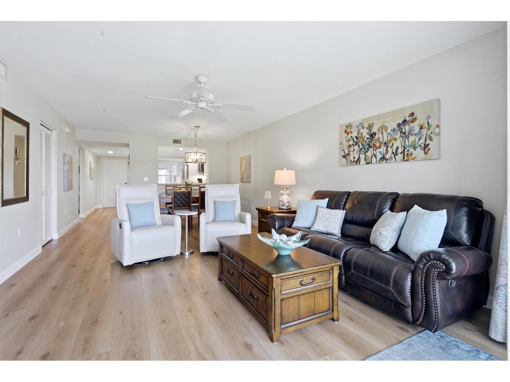 9320 Clubside Circle #2209 Sarasota FL 34238 A4695689 image8
