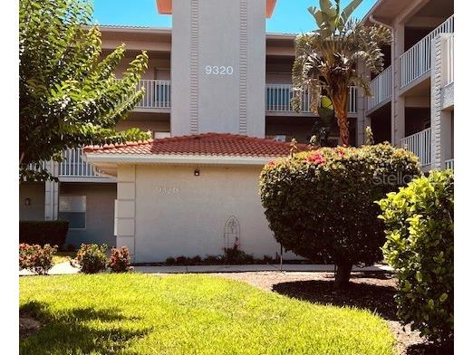 9320 Clubside Circle #2308 Sarasota FL 34238 A4654596 image1