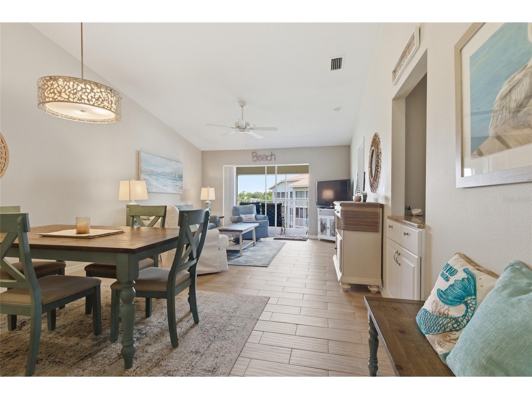 9320 Clubside Circle S #2310 Sarasota FL 34238 N6144157 image4