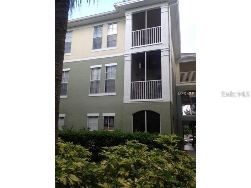 9320 Crescent Loop Circle #304 Tampa FL 33619 TB8394677 image1