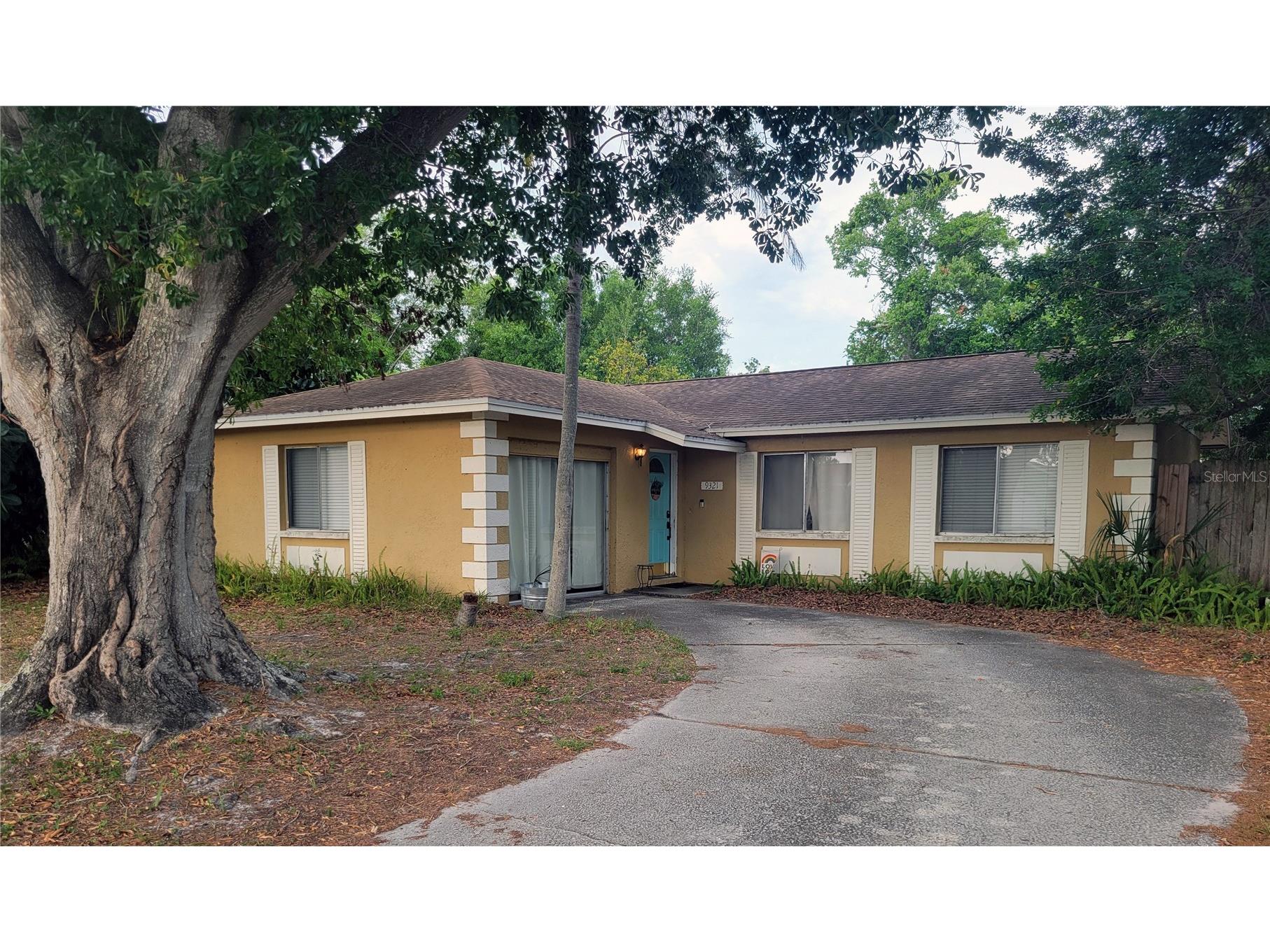 9321 91st Street Seminole FL 33777 TB8507876 image1