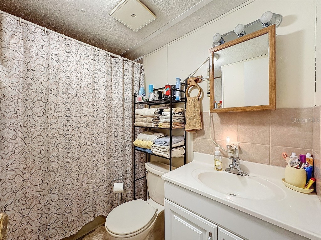 9321 Grizzly Bear Lane Weeki Wachee FL 34613 W7871965 image12