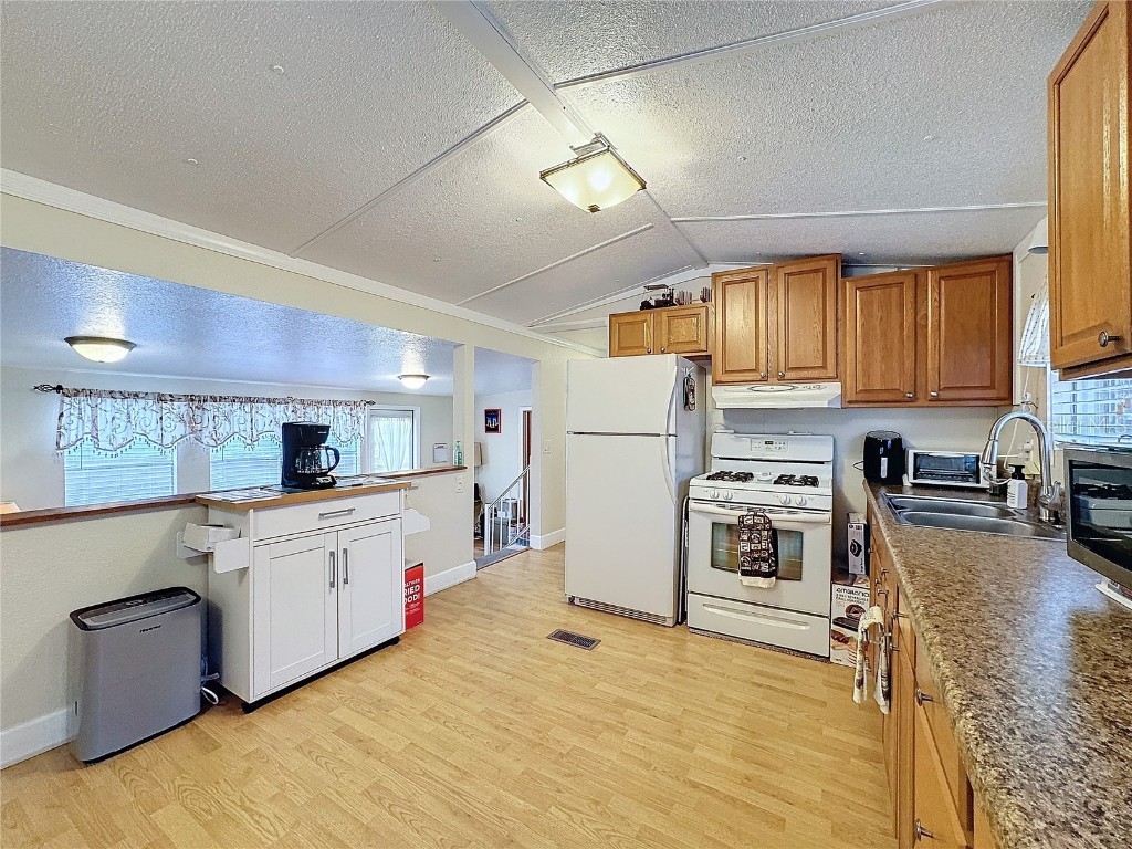 9321 Grizzly Bear Lane Weeki Wachee FL 34613 W7871965 image9