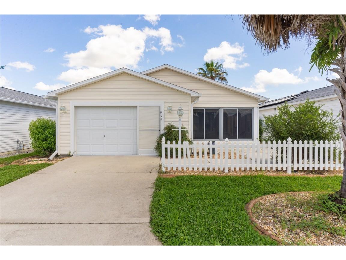 9321 SE 172nd Augusta Lane The Villages FL 32162 G5097617 image1