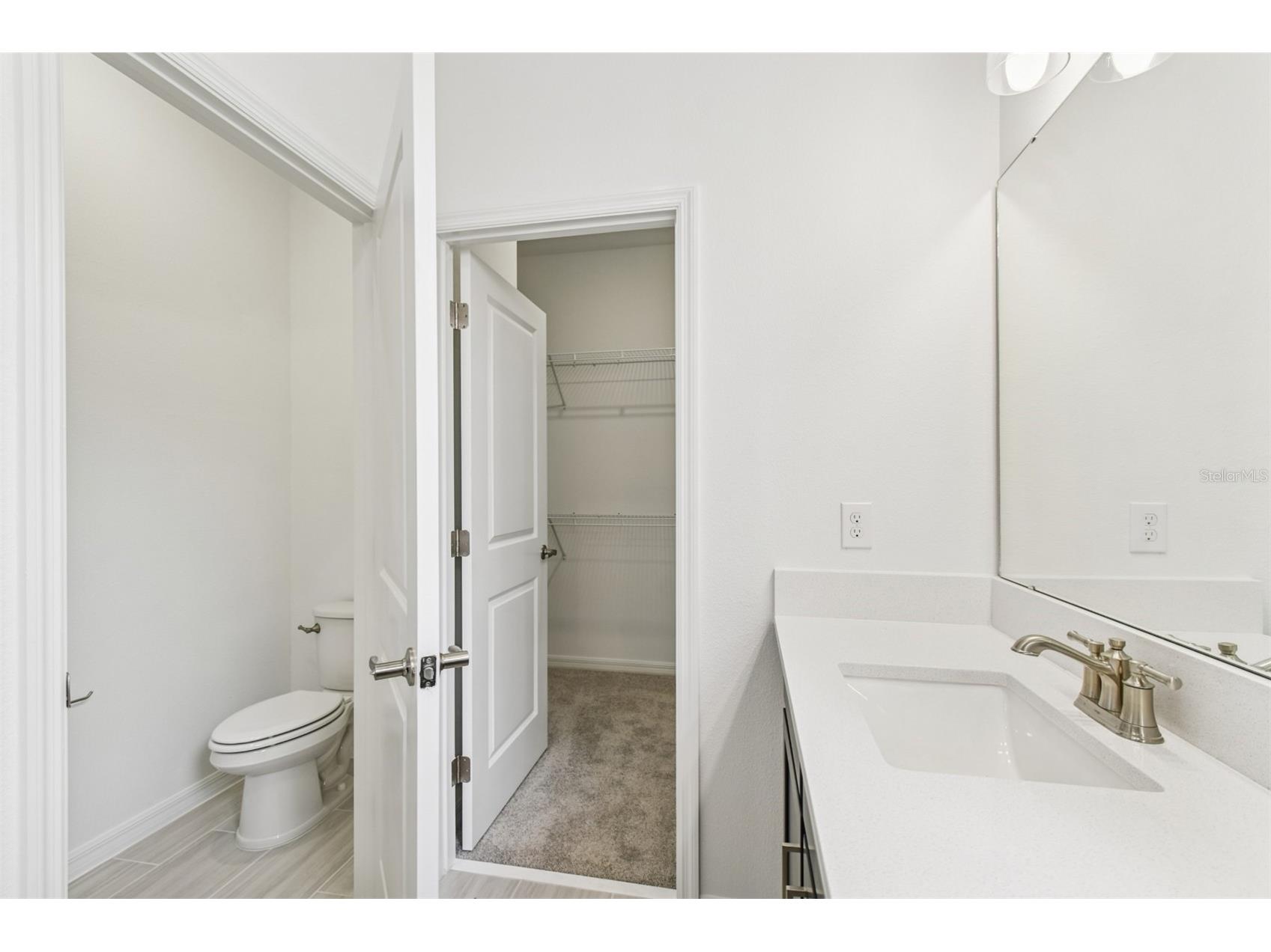 9322 Hartline Way Orlando FL 32827 TB8431939 image34