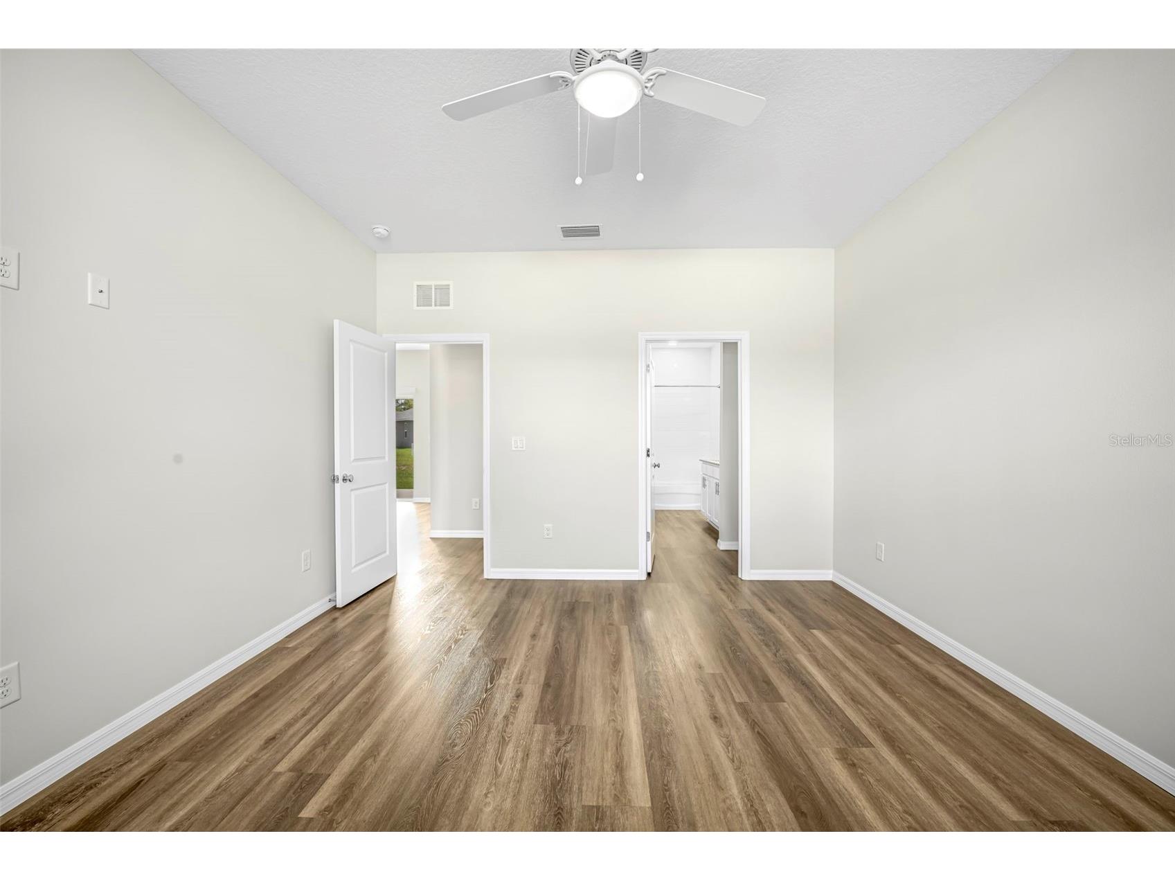 9322 Seve Court Weeki Wachee FL 34613 TB8461993 image36