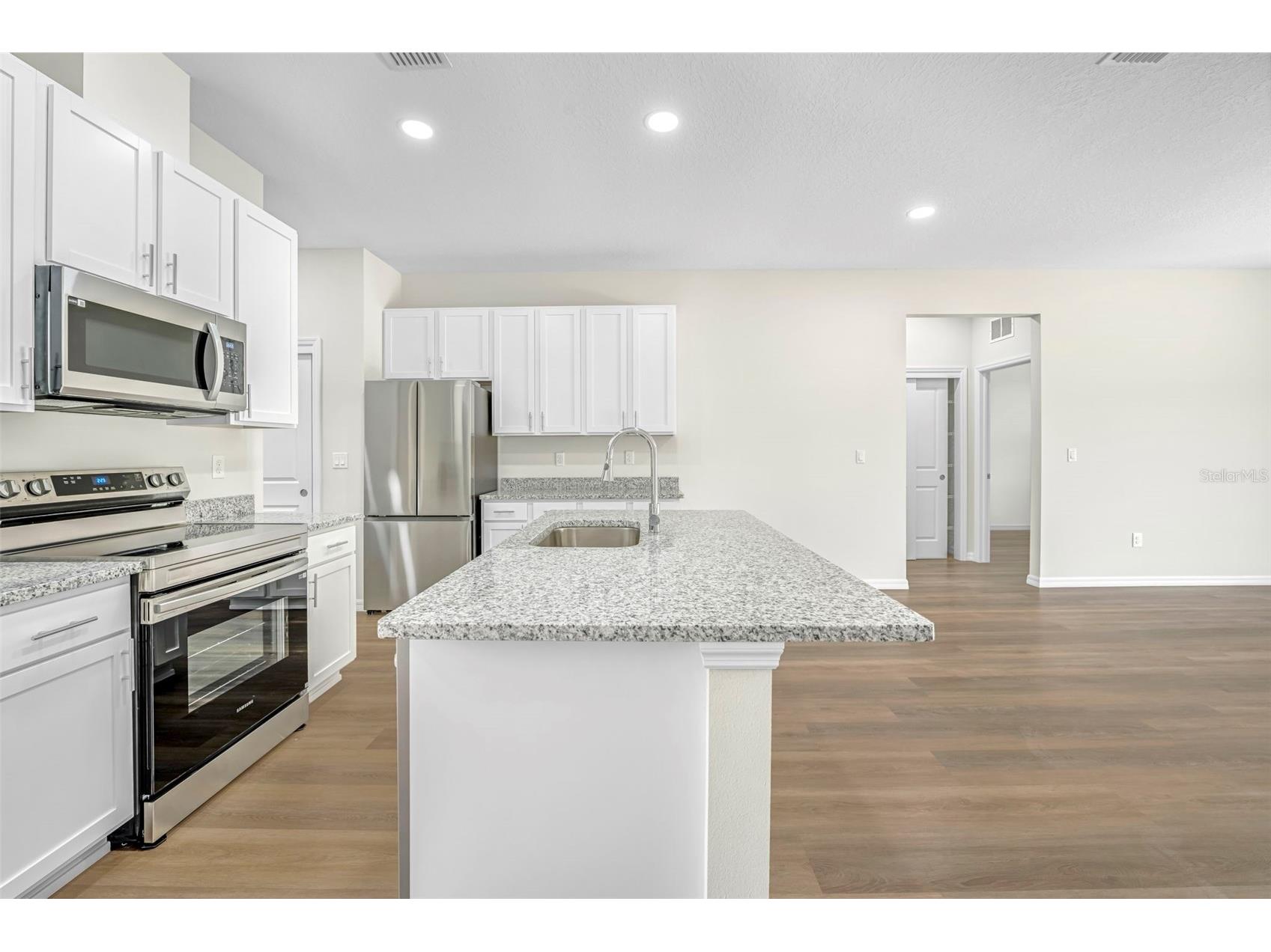 9322 Seve Court Weeki Wachee FL 34613 TB8461993 image62