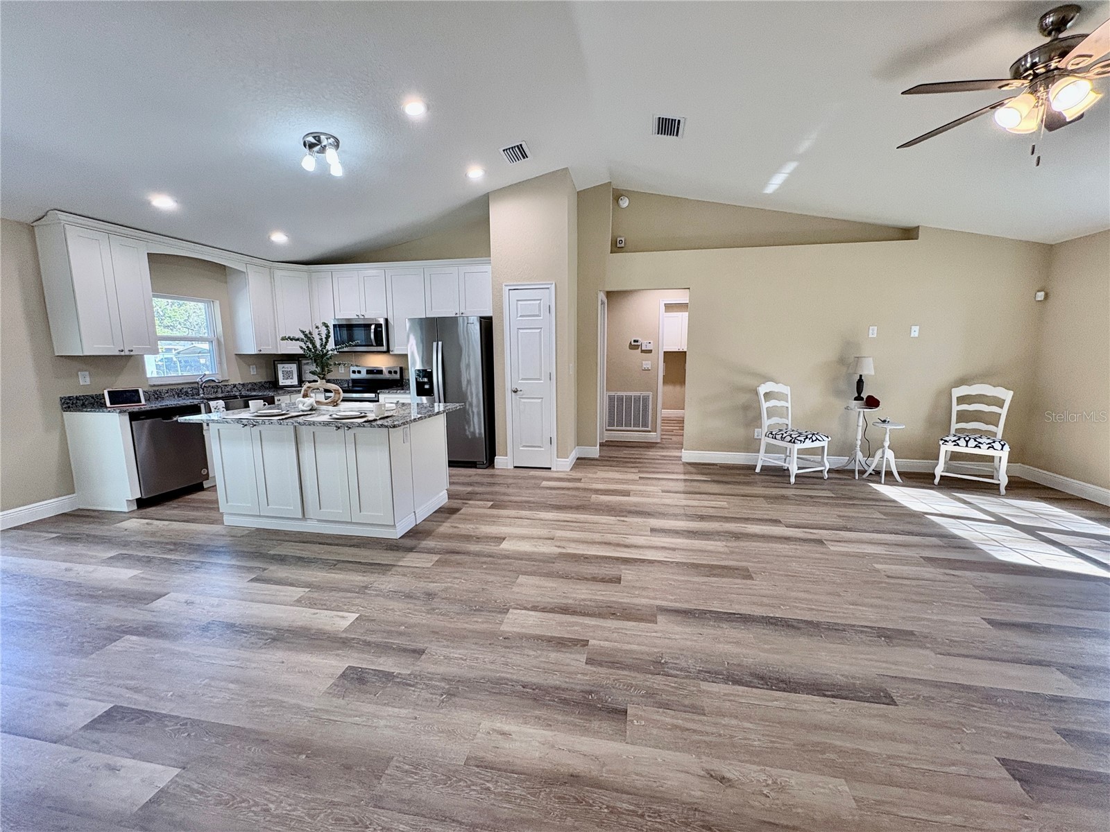 9323 SE Highway 42 Summerfield FL 34491 OM725122 image8