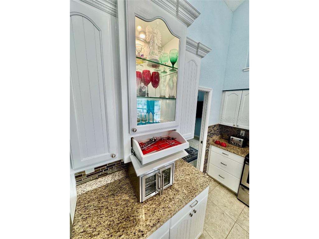 9325 Saint Paul Drive Port Charlotte FL 33981 - STEVEN POINT WATERWAY D6141480 image20