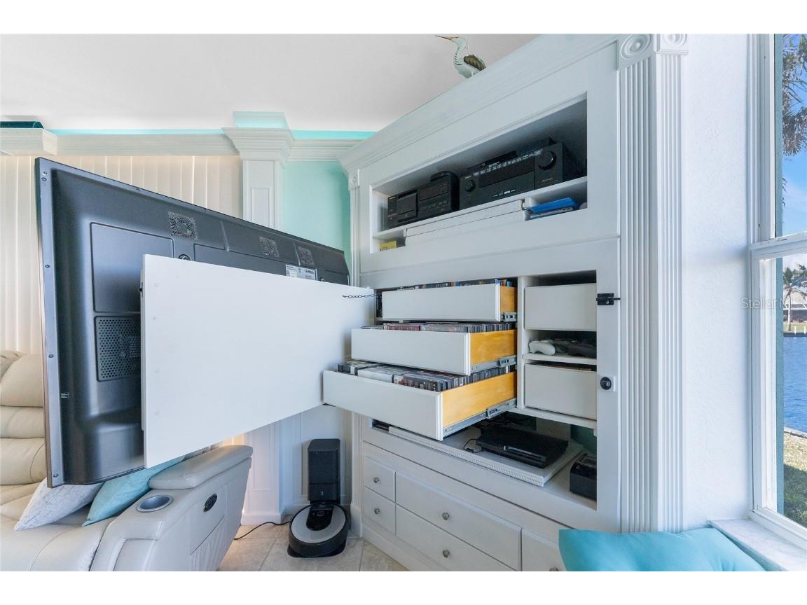 9325 Saint Paul Drive Port Charlotte FL 33981 - STEVEN POINT WATERWAY D6141480 image42