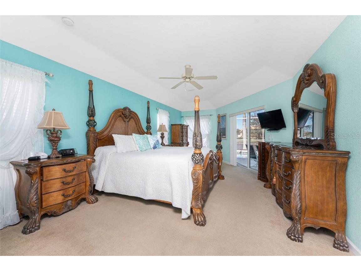 9325 Saint Paul Drive Port Charlotte FL 33981 - STEVEN POINT WATERWAY D6141480 image50