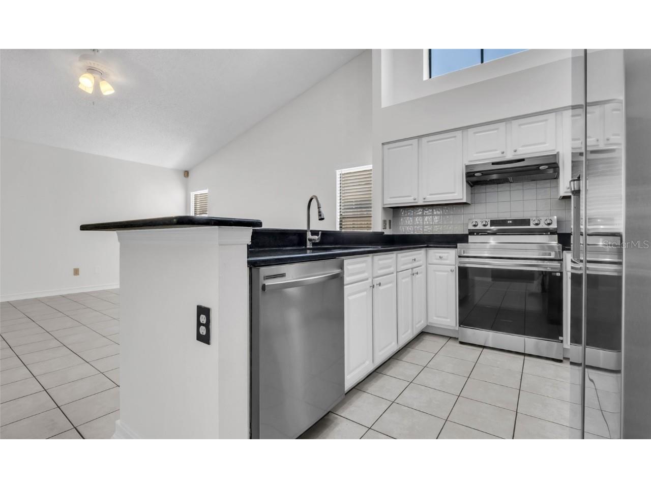 9327 Pontiac Drive Tampa FL 33626 TB8453097 image20