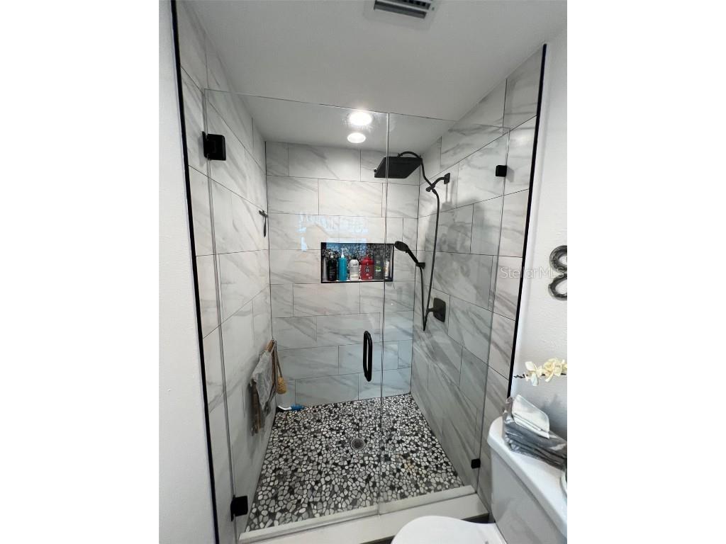 9328 Forest Hills Tampa FL 33612 TB8455894 image13