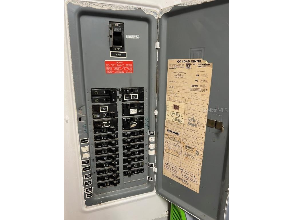 9328 Forest Hills Tampa FL 33612 TB8455894 image29