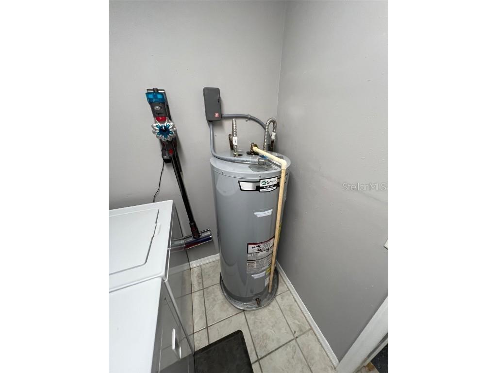 9328 Forest Hills Tampa FL 33612 TB8455894 image31