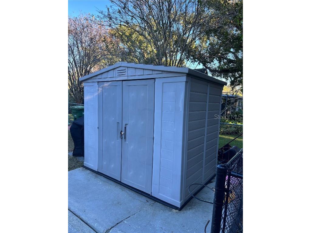 9328 Forest Hills Tampa FL 33612 TB8455894 image35