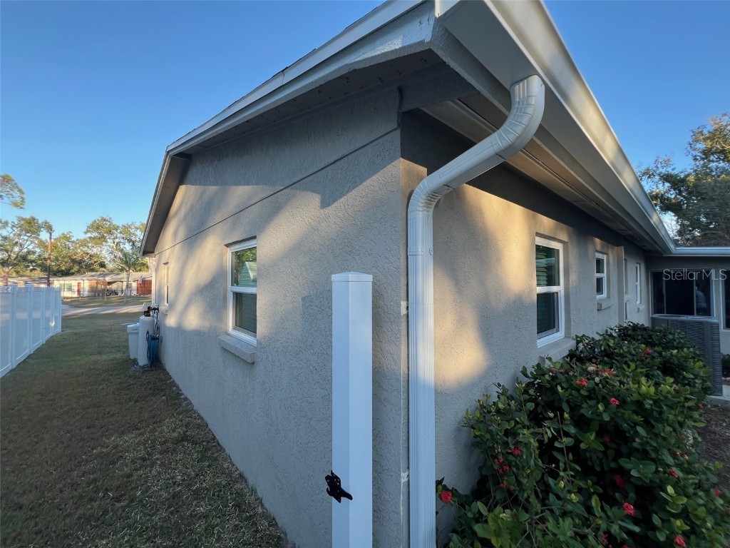 9328 Forest Hills Tampa FL 33612 TB8455894 image7