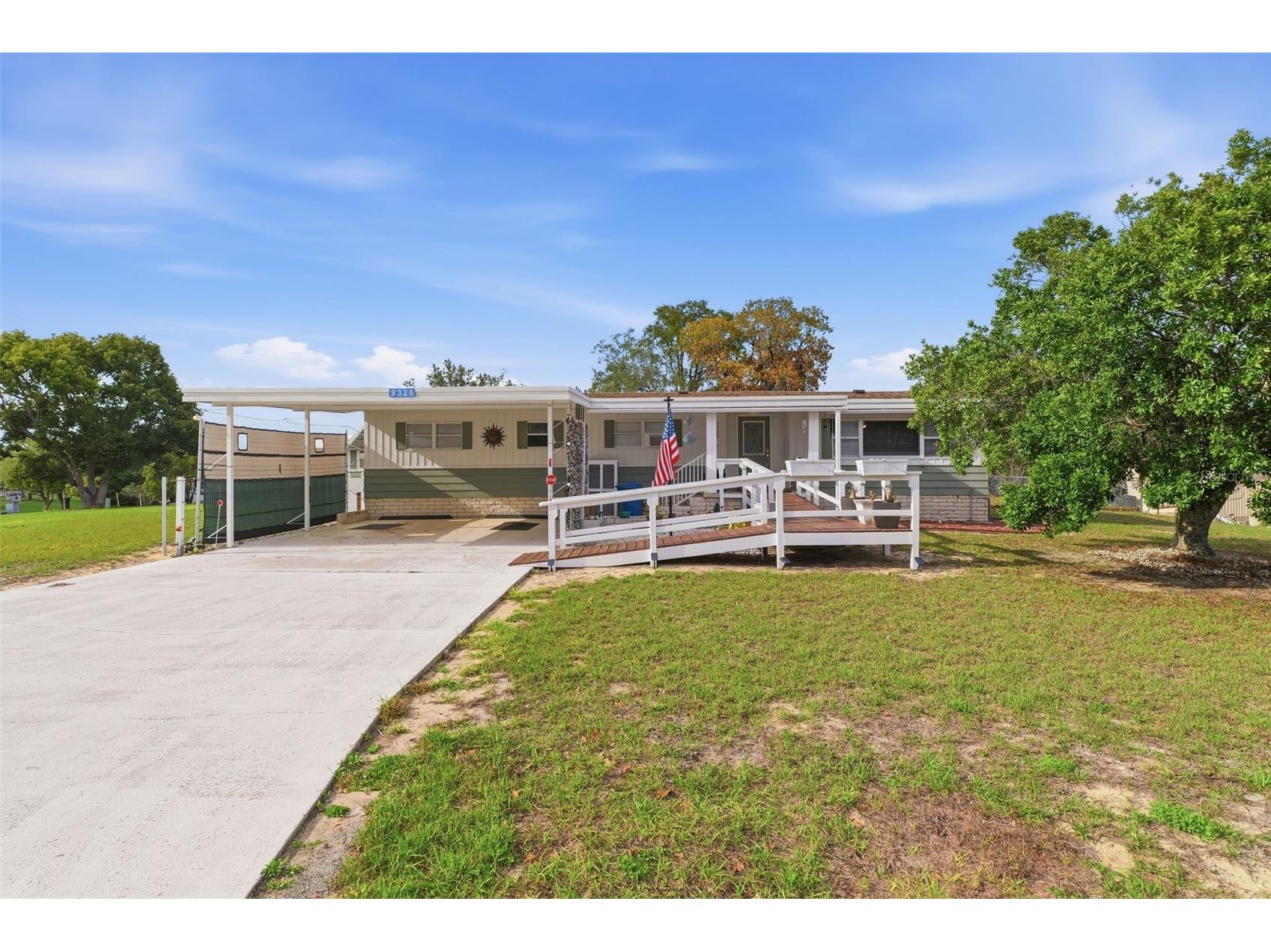 9328 Highpoint Boulevard Brooksville FL 34613 W7883986 image2