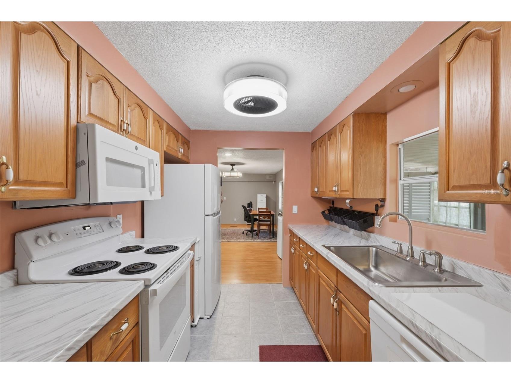 9328 Highpoint Boulevard Brooksville FL 34613 W7883986 image38