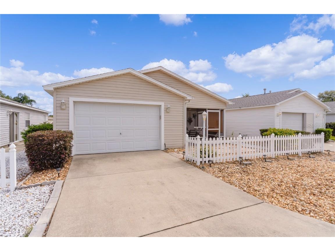 9328 SE 172nd Wayside Place The Villages FL 32162 G5081637 image1