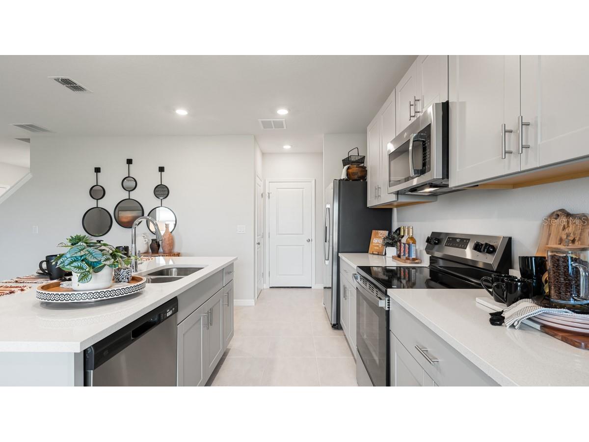 9329 Chiswell Trail Palmetto FL 34221 TB8488401 image17