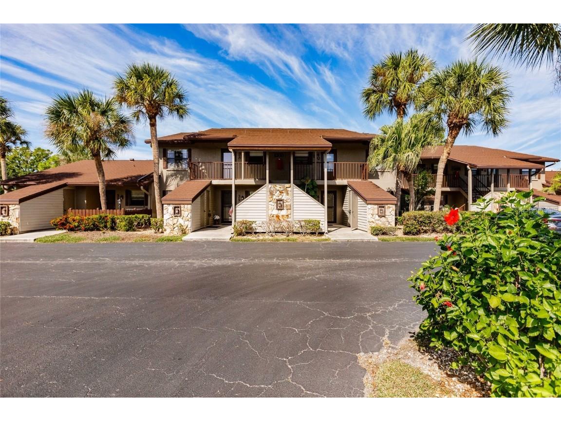 933 Capri Isles Boulevard #38 Venice FL 34292 N6129738 image1