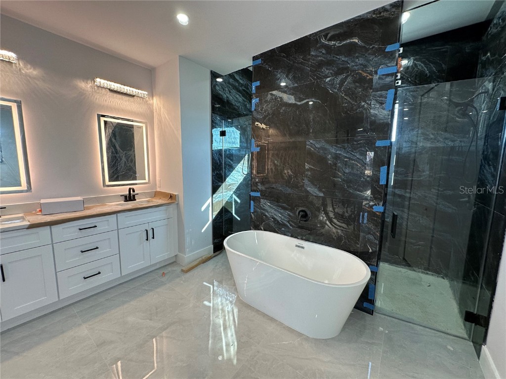 933 NW 8th Terrace Cape Coral FL 33993 A4636025 image15