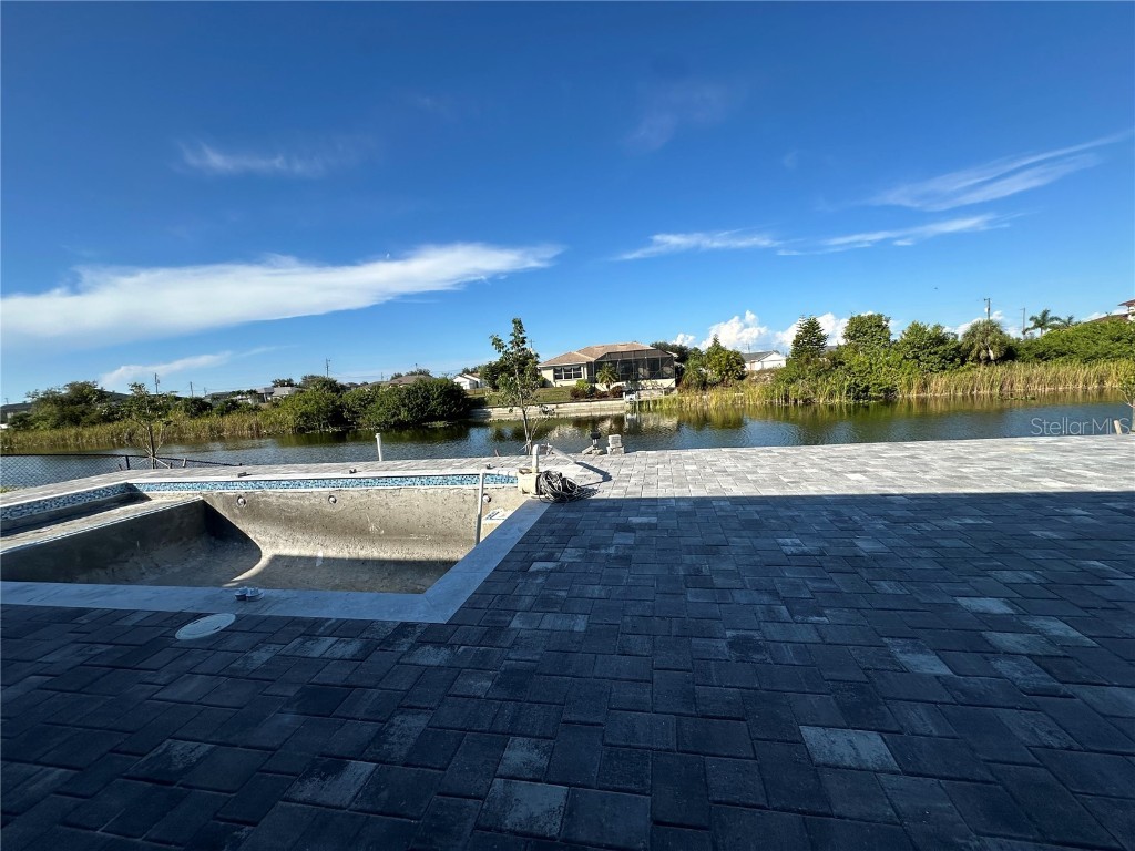 933 NW 8th Terrace Cape Coral FL 33993 A4636025 image8