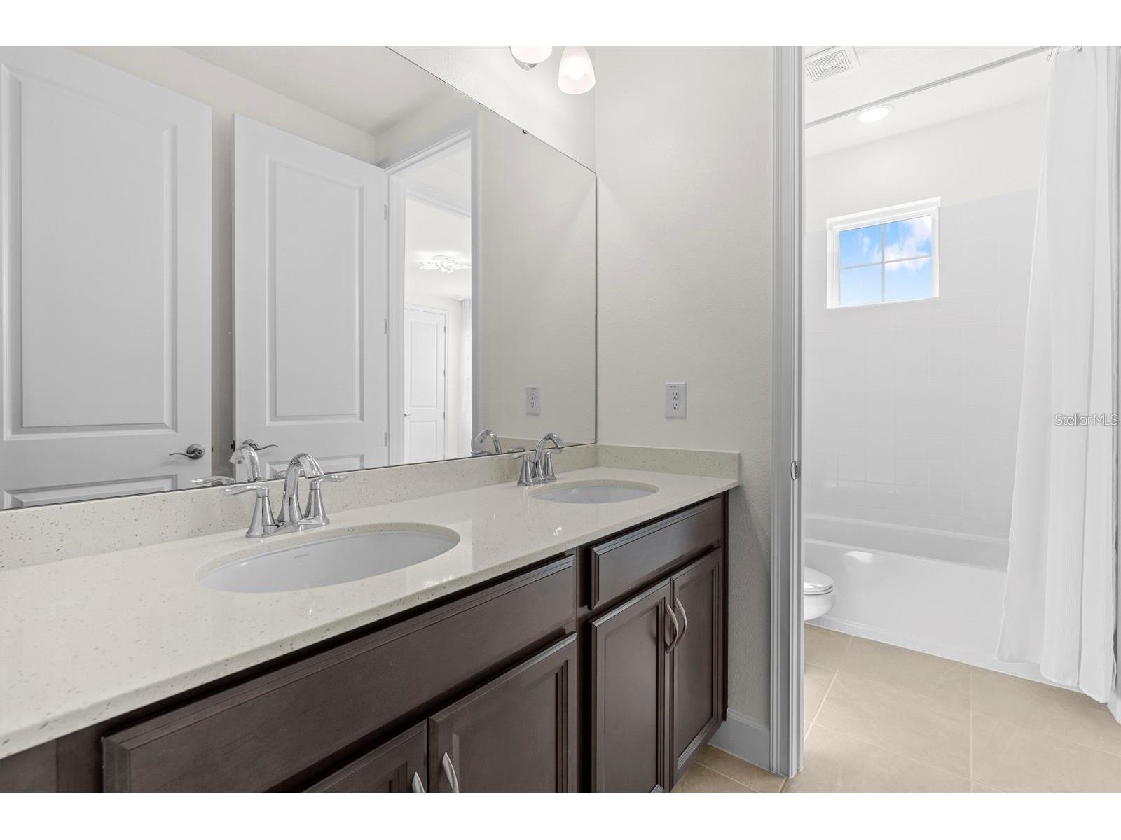 933 Signet Drive Apollo Beach FL 33572 TB8466334 image31