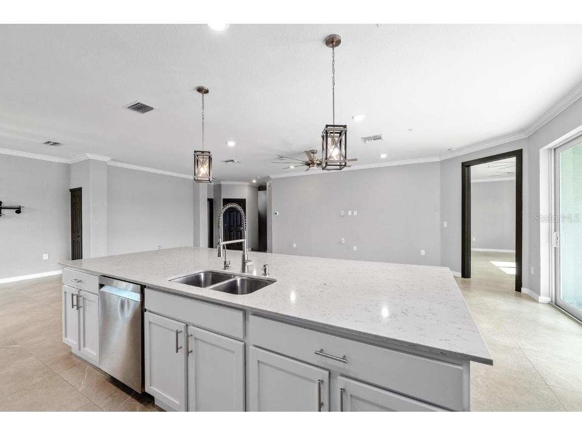 933 Tidewater Shores Loop #722 Bradenton FL 34208 TB8413802 image13